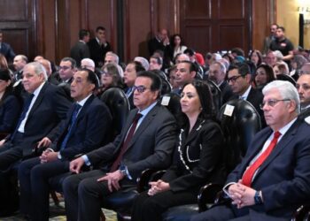 وزيرة التضامن :نعمل على استحداث حزم وبرامج تمكينية لمساعدة الأسر على العمل المدر للدخل والإقراض متناهي الصغر