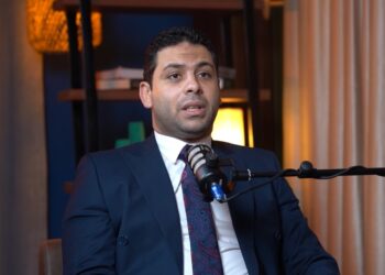 كريم السويدي رئيس مجلس إدارة الشركة المصرية للتمويل متناهي الصغر مكسب ضيف الحلقة المقبلة من بودكاست قعدة متناهي