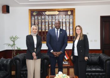 رئيس البريد المصري تستقبل المدير التنفيذي لبريد كوت ديفوار