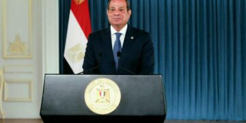 الرئيس السيسي : انطلق مشروع “حياة كريمة” ليعيش نحو 60 مليون مواطن فى بيئة حضارية