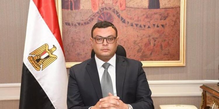 وزير الإسكان يعلن طرح قطع أراضٍ بنشاط ورش حرفية بمدينتي المنيا الجديدة وحدائق أكتوبر