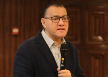 د. أحمد حسين يبعث رسائل واضحة لدعم الجمعيات والمؤسسات الأهلية بالمرحلة الثالثة من مشروع الترقية المؤسسية