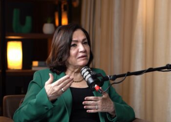 الدكتورة منى ذو الفقار ضيفة الحلقة المقبلة من بودكاست قعدة متناهي