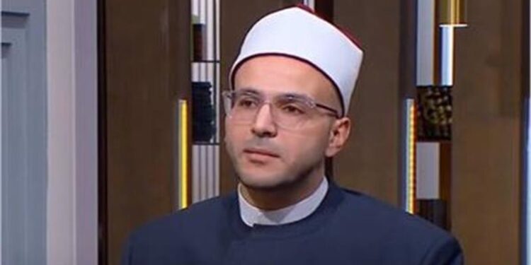 أمين الفتوى بدر الإفتاء يحذر من معاملة تحدث في تطبيقات التقسيط في مصر