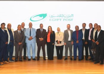 داليا الباز: “العاملون هم الثروة الحقيقية لهيئة البريد.. وأي فائض مالي مردوده الأول عليهم”