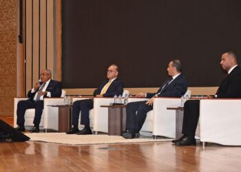 الرقابة الإدارية تنظم جلسة نقاشية بعنوان “أسواق المال وتنمية الاقتصاد المصري” بالتعاون مع الرقابة المالية والبورصة