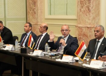 رئيس الرقابة المالية :الخدمات المالية غير المصرفية محرك رئيسي لدعم الاقتصاد الوطني