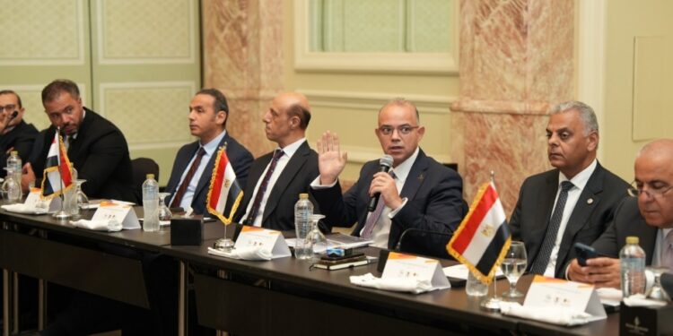 رئيس الرقابة المالية :الخدمات المالية غير المصرفية محرك رئيسي لدعم الاقتصاد الوطني