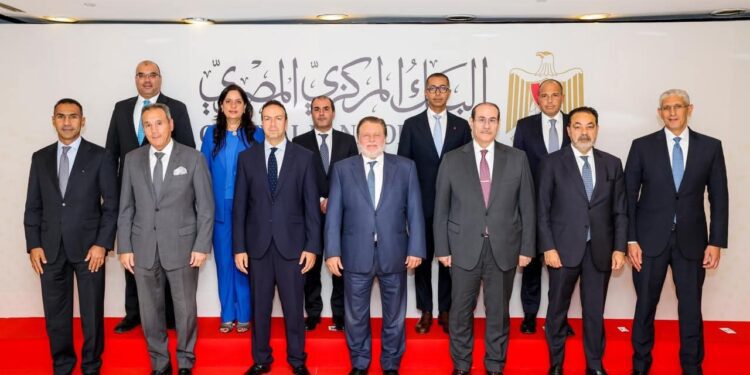 تفاصيل صندوق دعم وتطوير الجهاز المصرفي الذي أطلقه البنك المركزي برئاسة المحافظ