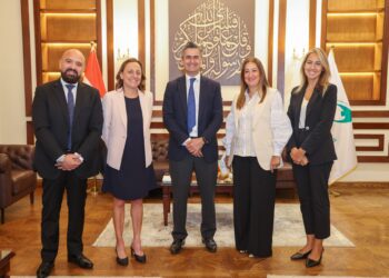 البريد يبحث مع شركة “Visa” سبل التعاون ( تفاصيل )