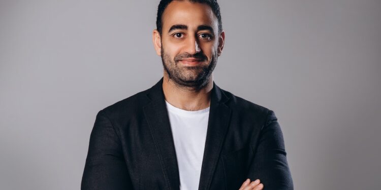 ماني فيللوز تحقق تعاملات بقيمة 1.5 مليار دولار خلال رحلتها من “الجمعية التقليدية” إلى الريادة الرقمية