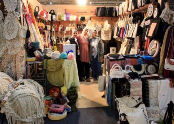 حضور متميز لمحافظات الصعيد في معرض تراثنا ومنتجات ابناء أسيوط تحصد اعجاب زوار المعرض