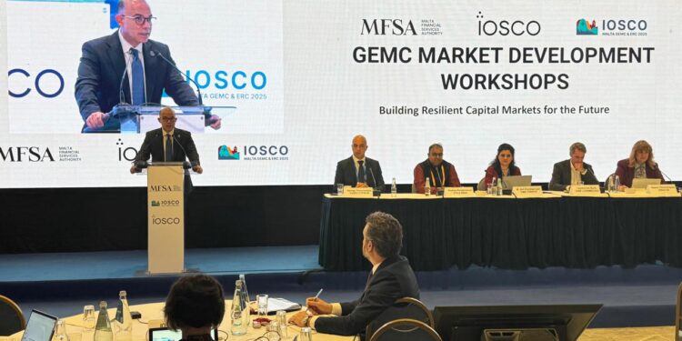 رئيس الرقابة المالية : اعتماد الهيئة على الأدوات الرقمية رفع كفاءة الرقابة وتحسين جودة القرارات التنظيمية