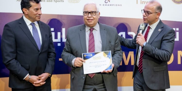 رئيس الرقابة المالية : عملية تطوير معايير المراجعة جاءت نتاج عمل جماعي متكامل