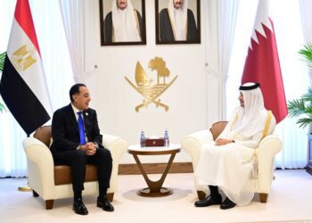 التوافق على بدء تفعيل حزمة الاستثمارات القطرية بمصر