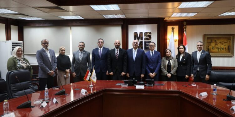 جهاز المشروعات يوقع عقدين مع شركة كاتليست بارتنرز بقيمة 30 مليون جنيه