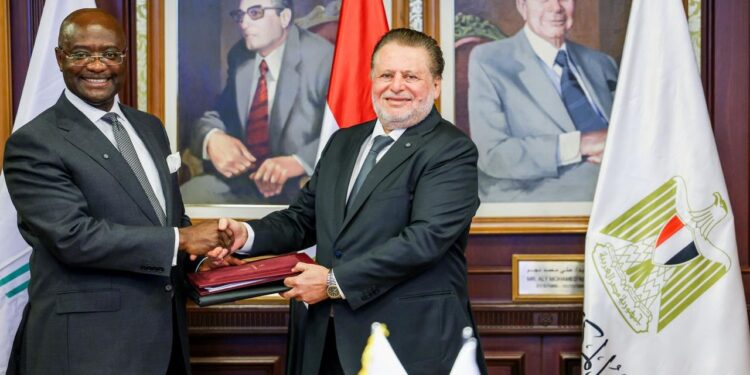 عاجل ..المركزي وبنك التصدير والاستيراد الإفريقي يوقعان مذكرة تفاهم لإنشاء بنك للذهب في مصر