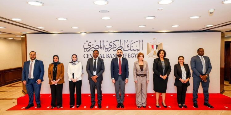 “المركزي المصري” يستقبل وفدًا من بنك تنزانيا
