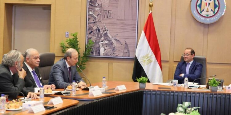 وزارة المالية تستهدف تحفيز دمج المشروعات الصغيرة والمتوسطة طواعية في المنظومة الضريبية