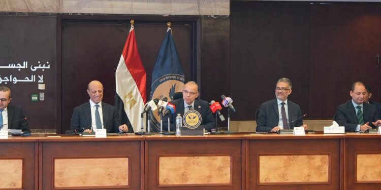 رئيس الرقابة المالية : الاستماع للسوق أساس التحديث.. والتطوير ليس حبرًا على ورق