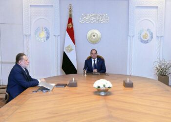 تفاصيل اجتماع الرئيس السيسي مع محافظ البنك المركزي المصري