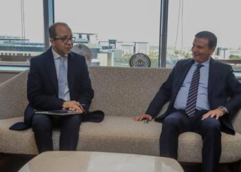 وزير الزراعة يبحث مع وفد “الإيفاد” مشروعات التعاون المشترك لدعم صغار المزارعين