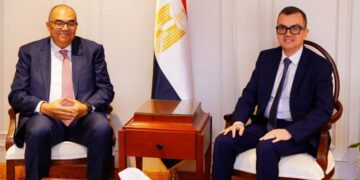 وزير التخطيط يبحث مع المبعوث الأممي لتمويل التنمية آليات توسيع أدوات التمويل المبتكر