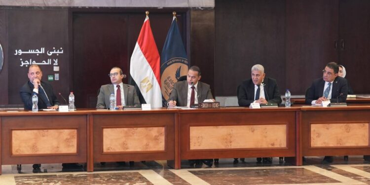 تفاصيل لقاء رئيس الرقابة المالية مع شركات التمويل العقاري لتطوير النشاط