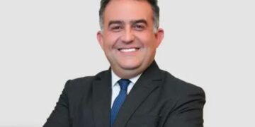 رسمياً..تعيين عمر صادق رئيسا لمجلس إدارة البورصة المصرية