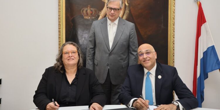 تعاون بين “جهاز تنمية المشروعات” و”أوت ريتش إيجيبت” لتوسيع نطاق الخدمات غير المالية ودعم رواد الأعمال