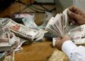 أزمة كبرى في فرع إحدى شركات التمويل متناهي الصغر بـ “قويسنا”.. وعملاء يتهمون موظفة بالاستيلاء على أقساط تصل قيمتها 3 ملايين جنيه