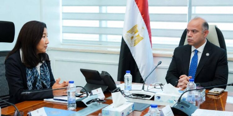 وزير الاستثمار : نعمل على تطوير أدوات تمويل مبتكرة وتحفيز استثمارات القطاع الخاص في القطاعات ذات الأولوية