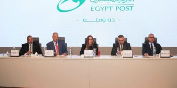 رئيس هيئة البريد تعلن عن منظومة جديدة لتقييم الأداء تعمل على الشفافية والعدالة
