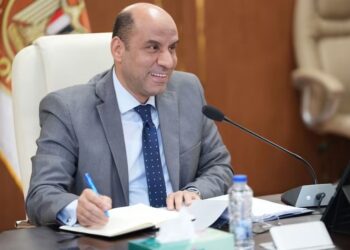 وزير العمل: الخميس المقبل إجازة مدفوعة الأجر للعاملين بالقطاع الخاص بمناسبة ذكرى نصر أكتوبر المجيد