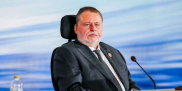 محافظ البنك المركزي المصري : تمسك الدولة بسعر صرف ثابت في فترات سابقة أدى إلى ظهور سوق موازية للعملة