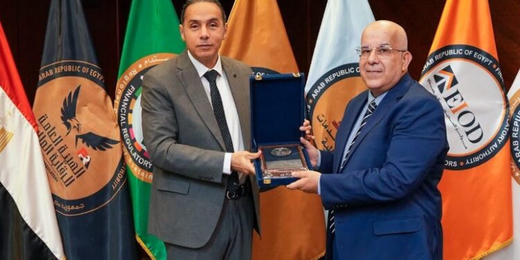 المدير العام لسلطة رقابة التمويل الصغير في تونس : 7 شركات و289 جمعية تزاول نشاط التمويل الصغير